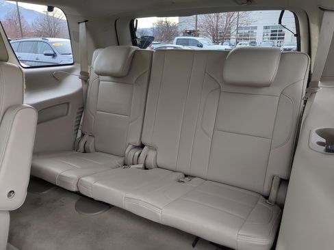 Used 2015 GMC Yukon Denali w/ Premium Package image 32