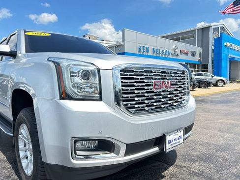 Used 2018 GMC Yukon SLT w/ Open Road Package AWD/4WD image 4