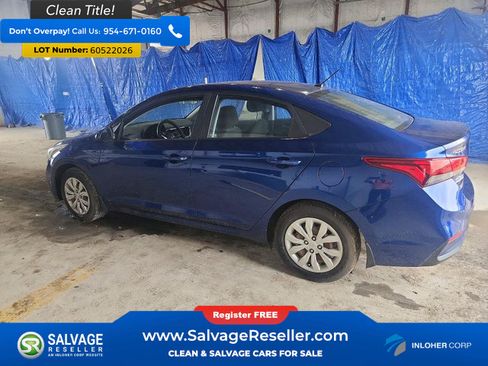Used 2019 Hyundai Accent SE FWD image 3