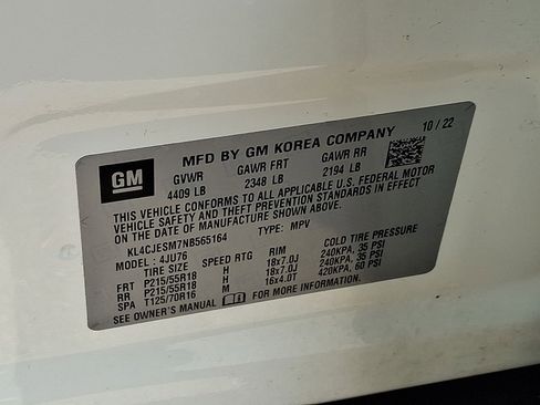 Certified 2022 Buick Encore Preferred w/ Safety Package image 32