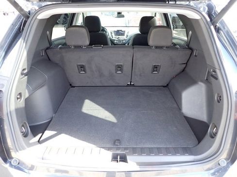 Used 2022 Chevrolet Equinox LT image 6