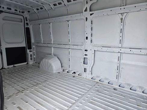 Used 2025 RAM ProMaster 3500 w/ Convenience Group FWD image 13