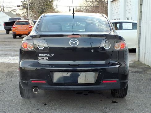 Used 2007 MAZDA MAZDA3 i Touring image 4