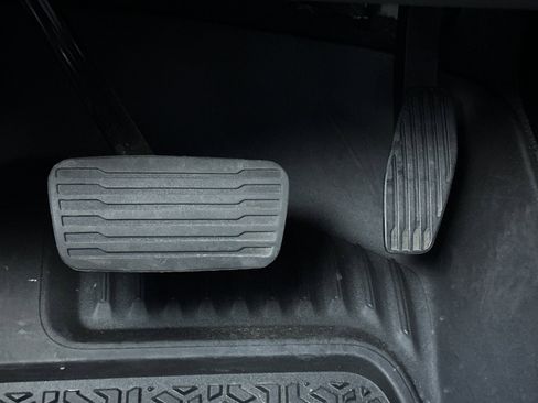 Used 2022 GMC Sierra 2500 AT4 w/ AT4 Premium Plus Package image 45