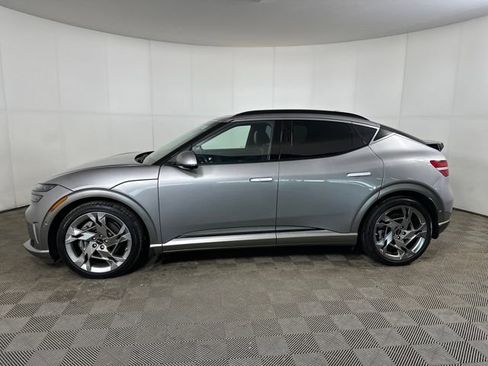 Used 2023 Genesis GV60 Performance image 6