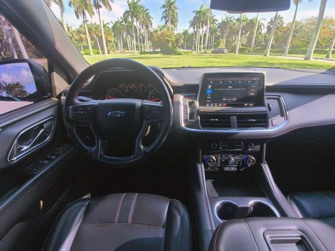 Used 2021 Chevrolet Tahoe RST RWD image 6