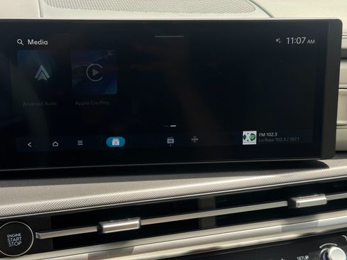 Used 2024 Hyundai Santa Fe SEL FWD image 25