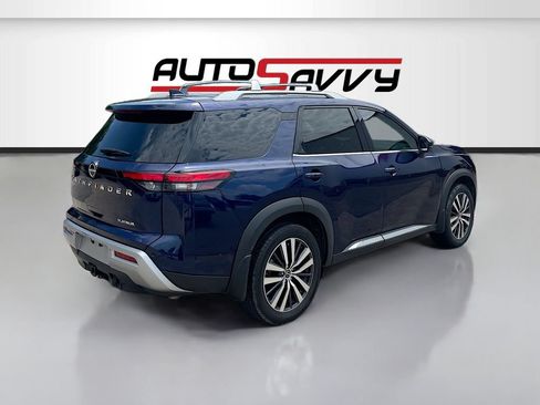 Used 2022 Nissan Pathfinder Platinum w/ Cargo Package FWD image 7