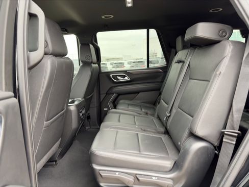 Used 2023 Chevrolet Tahoe LT w/ Luxury Package image 13