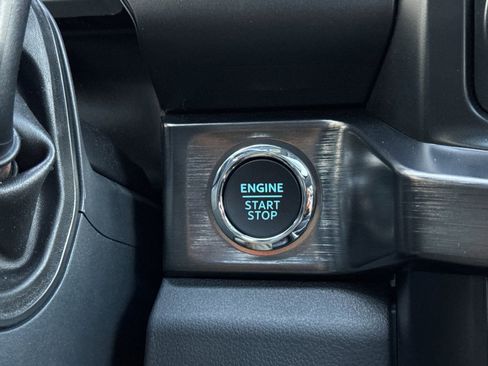 New 2025 Ford F250 Lariat w/ Lariat Ultimate Package image 25