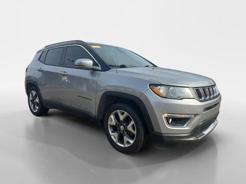 Used 2019 Jeep Compass Limited FWD image 7