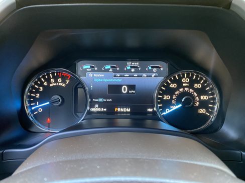 Used 2018 Ford F150 King Ranch w/ Equipment Group 601A Luxury AWD/4WD image 21