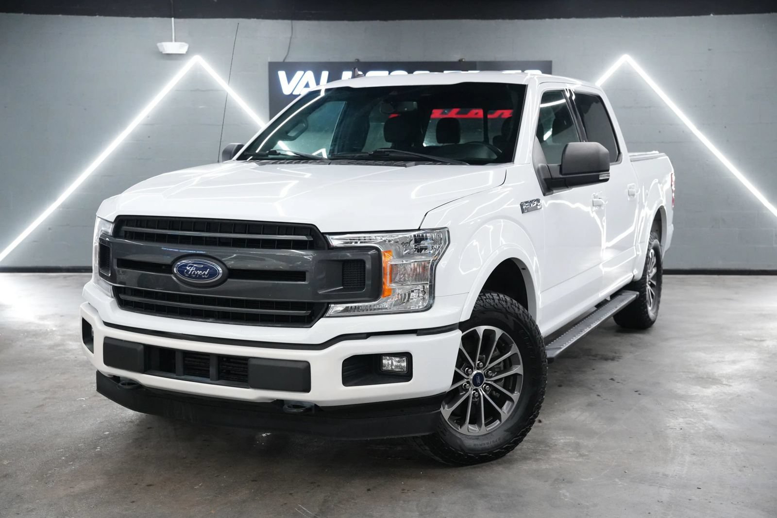 Used 2020 Ford F150 XLT w/ Equipment Group 302A Luxury AWD/4WD image 1