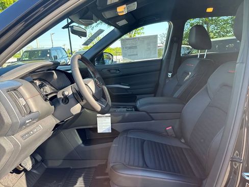 New 2026 Nissan Pathfinder Rock Creek AWD/4WD image 10