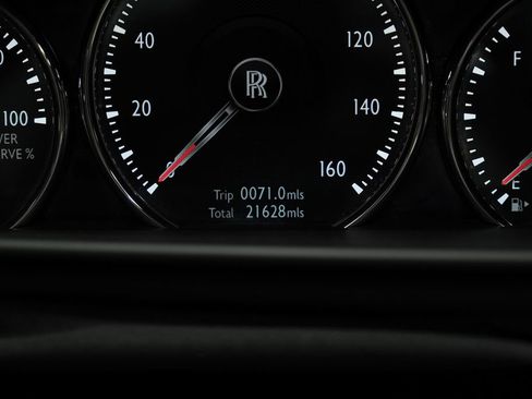 Used 2022 Rolls-Royce Cullinan Black Badge AWD/4WD image 22