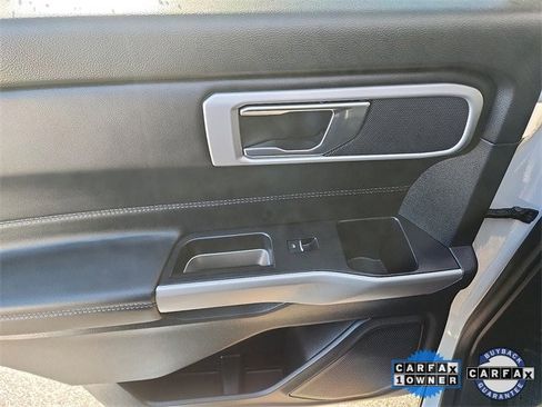 Certified 2022 Ford Explorer XLT w/ Equipment Group 202A image 26