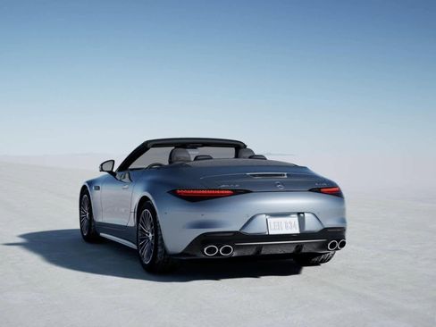 New 2025 Mercedes-Benz SL 43 AMG AMG SL 43 image 26