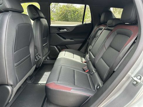 New 2026 Chevrolet Equinox RS FWD image 18