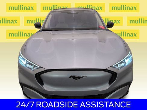 Used 2022 Ford Mustang Mach-E Premium RWD image 15