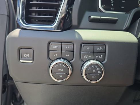 New 2026 GMC Sierra 2500 Denali Ultimate w/ Max Trailering Package AWD/4WD image 23