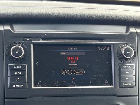 Used 2019 Nissan Titan S image 25