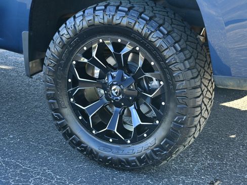 Used 2023 Chevrolet Silverado 1500 RST image 36