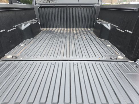 Used 2024 Toyota Tacoma SR5 image 12