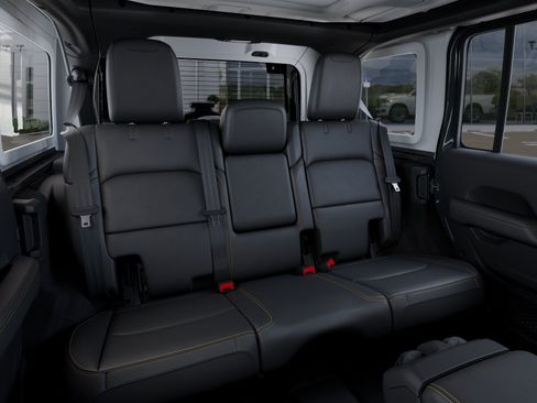 New 2026 Jeep Wrangler Unlimited Sahara AWD/4WD image 41