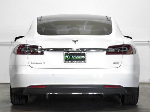 Used 2015 Tesla Model S 85D image 7