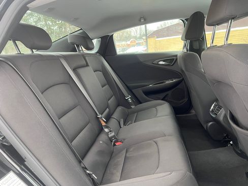 Used 2023 Chevrolet Malibu LT image 41