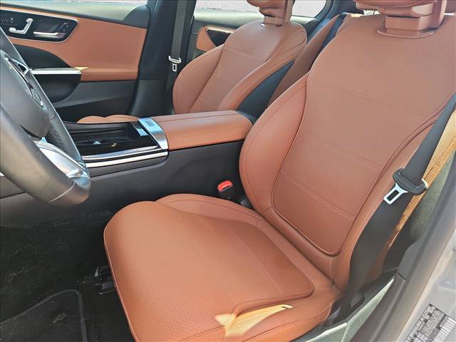 Certified 2026 Mercedes-Benz C 300 Sedan image 13