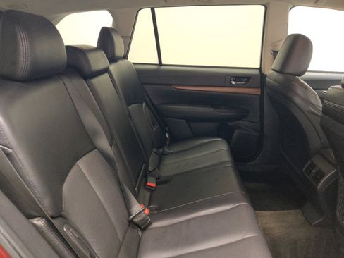 Used 2014 Subaru Outback 2.5i Limited w/ Moonroof Package AWD/4WD image 19