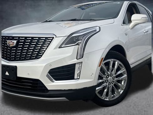 Used 2023 Cadillac XT5 Premium Luxury w/ Platinum Package image 2