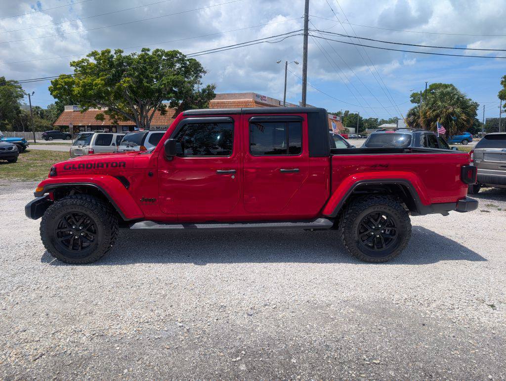 Used 2021 Jeep Gladiator Sport AWD/4WD image 4