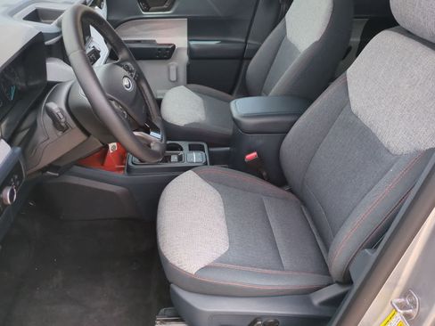 Used 2024 Ford Maverick XLT w/ XLT Luxury Package AWD/4WD image 16