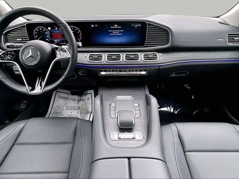 Used 2026 Mercedes-Benz GLS 450 4MATIC image 16