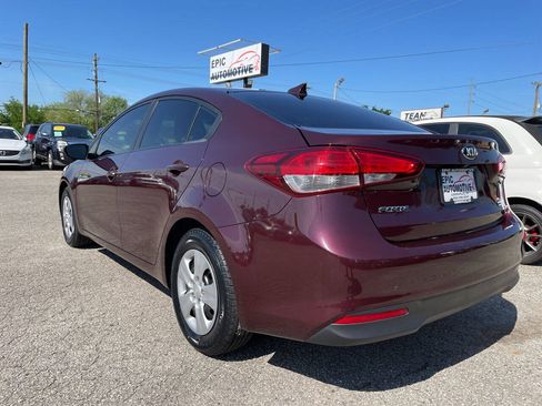 Used 2018 Kia Forte LX w/ LX Popular Package FWD image 7