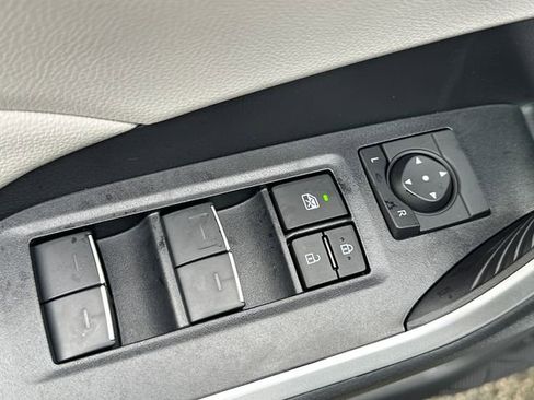 New 2025 Toyota RAV4 XLE image 25