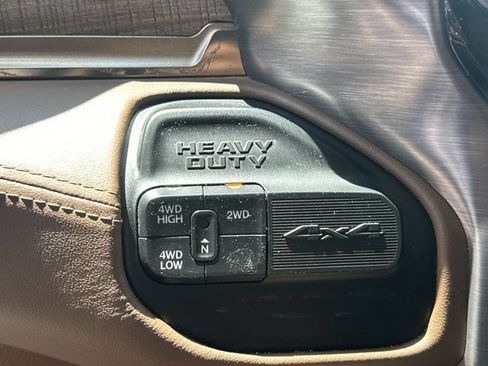 Used 2019 RAM 3500 Limited AWD/4WD image 31