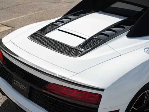 Used 2020 Audi R8 V10 performance image 17