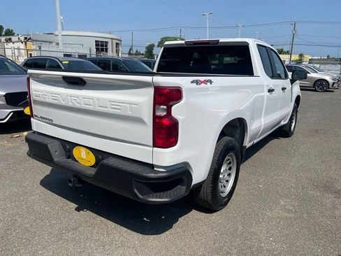 Used 2025 Chevrolet Silverado 1500 W/T w/ WT Value Package AWD/4WD image 7