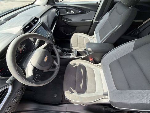 Certified 2023 Chevrolet TrailBlazer LT FWD image 10