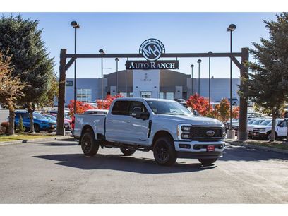New 2026 Ford F250 Lariat w/ Black Appearance Package