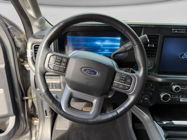 Used 2024 Ford F350 Lariat w/ Lariat Ultimate Package AWD/4WD image 13