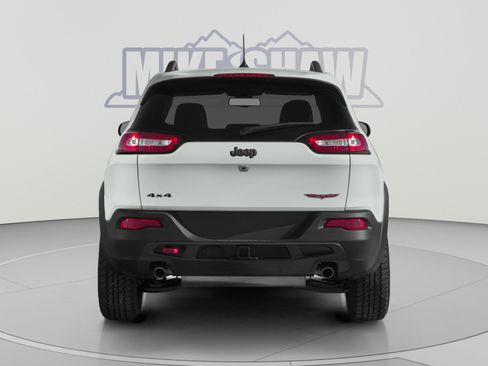 Used 2017 Jeep Cherokee Trailhawk w/ Cold Weather Group AWD/4WD image 5