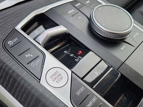 Used 2025 BMW 330i xDrive Sedan w/ M Sport Package image 14