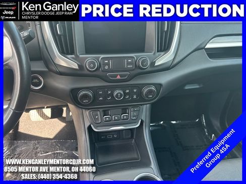 Used 2019 GMC Terrain SLT AWD/4WD image 17