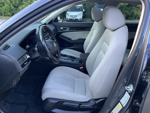 Used 2024 Honda Civic EX image 18