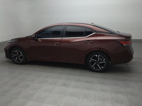 Used 2024 Nissan Sentra SV FWD image 3
