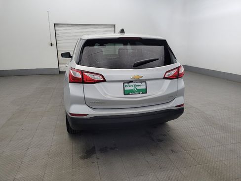 Used 2020 Chevrolet Equinox LS image 6